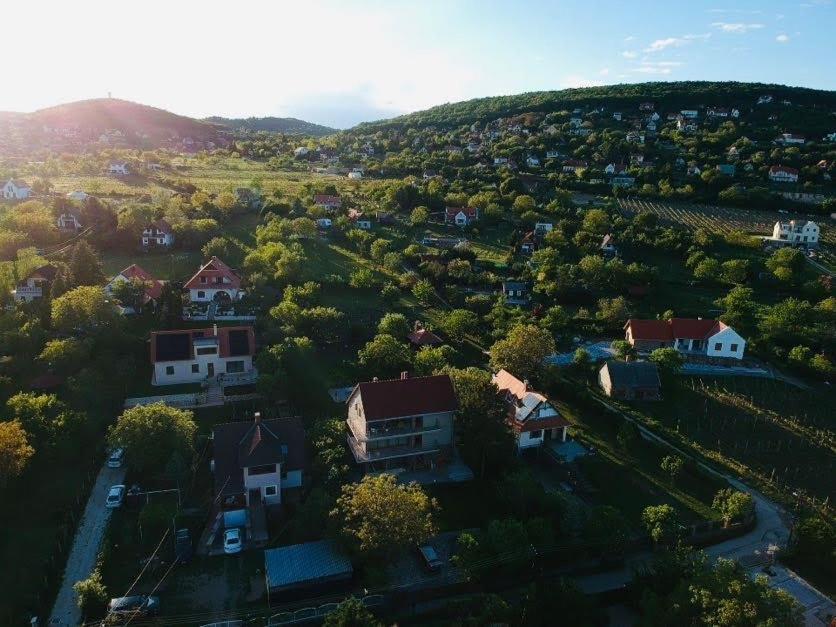 Апартаменты Hello Balaton Альшоэрш Экстерьер фото